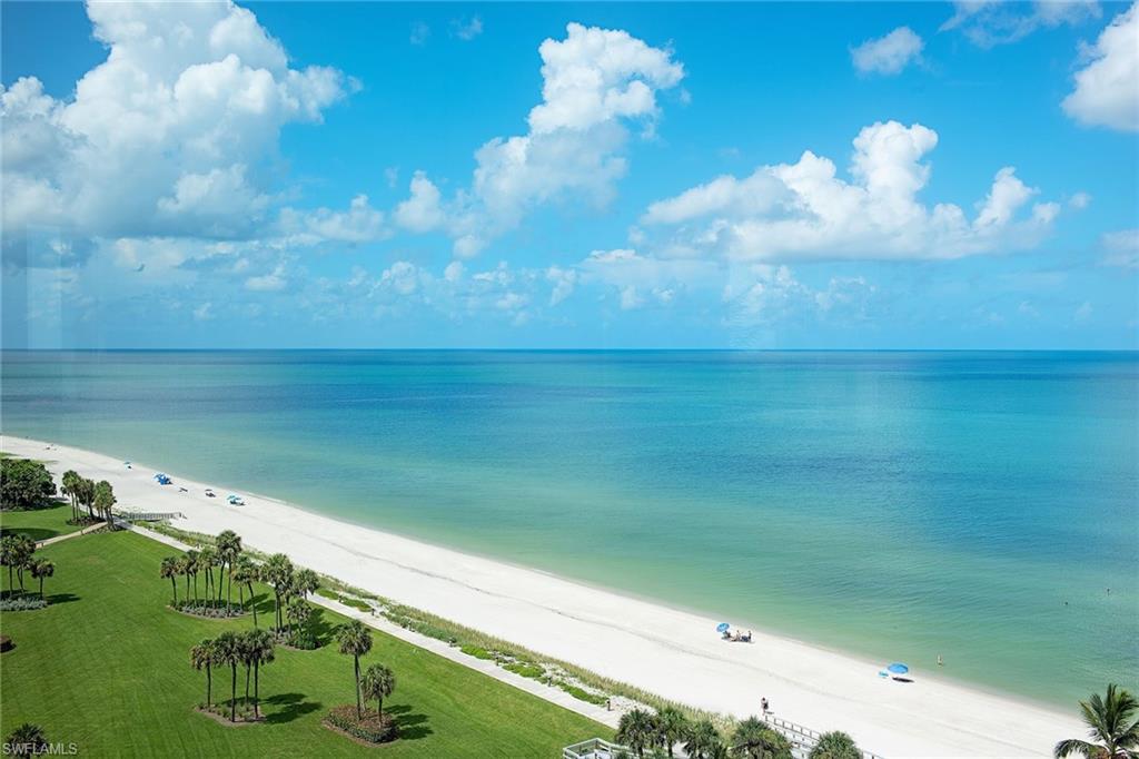 PARK PLAZA - Residential