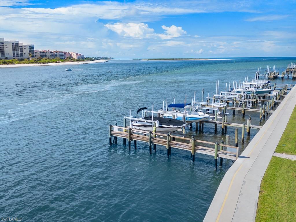 LA PENINSULA - Residential