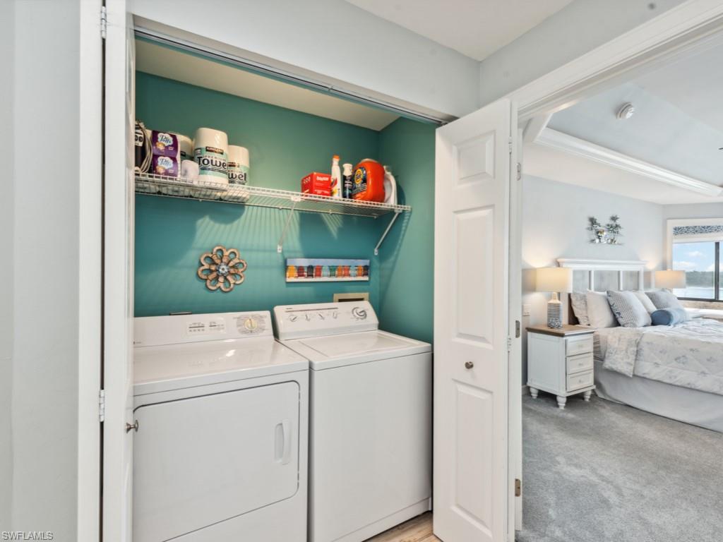 LA PENINSULA - Residential