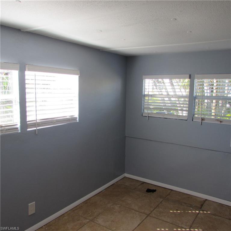 LULOMA ACRES UNRECORDED SUBDIVISION - Residential