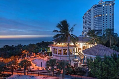 A home in NAPLES