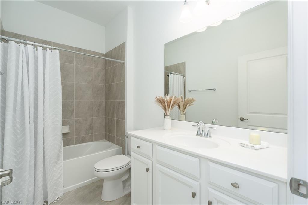 TRAILS EDGE - Residential