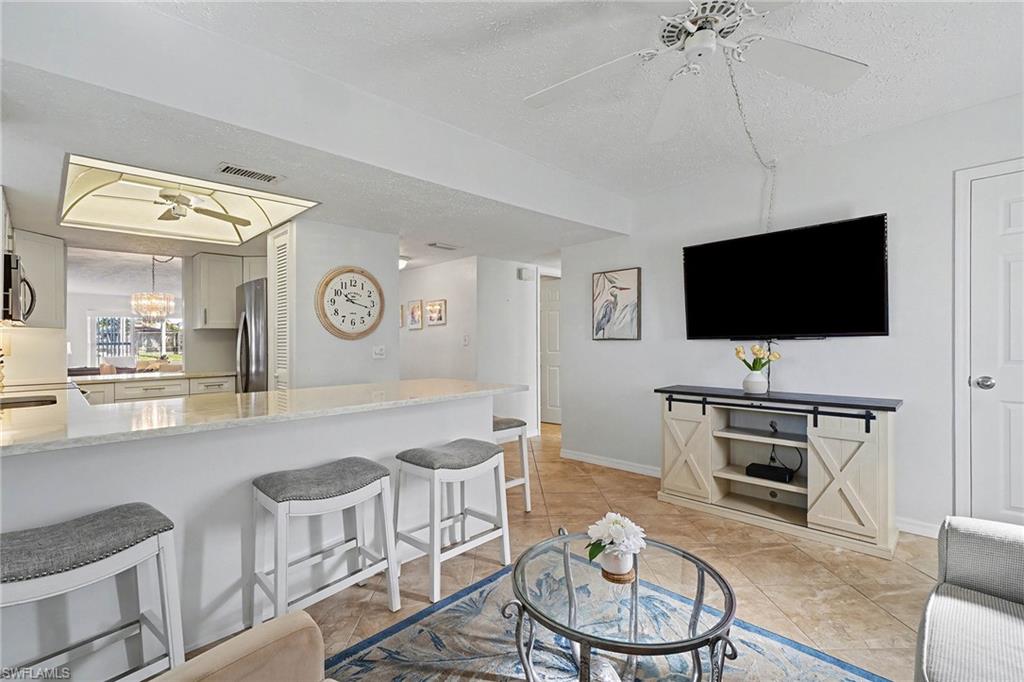 CORAL DEL RIO CONDO - Residential