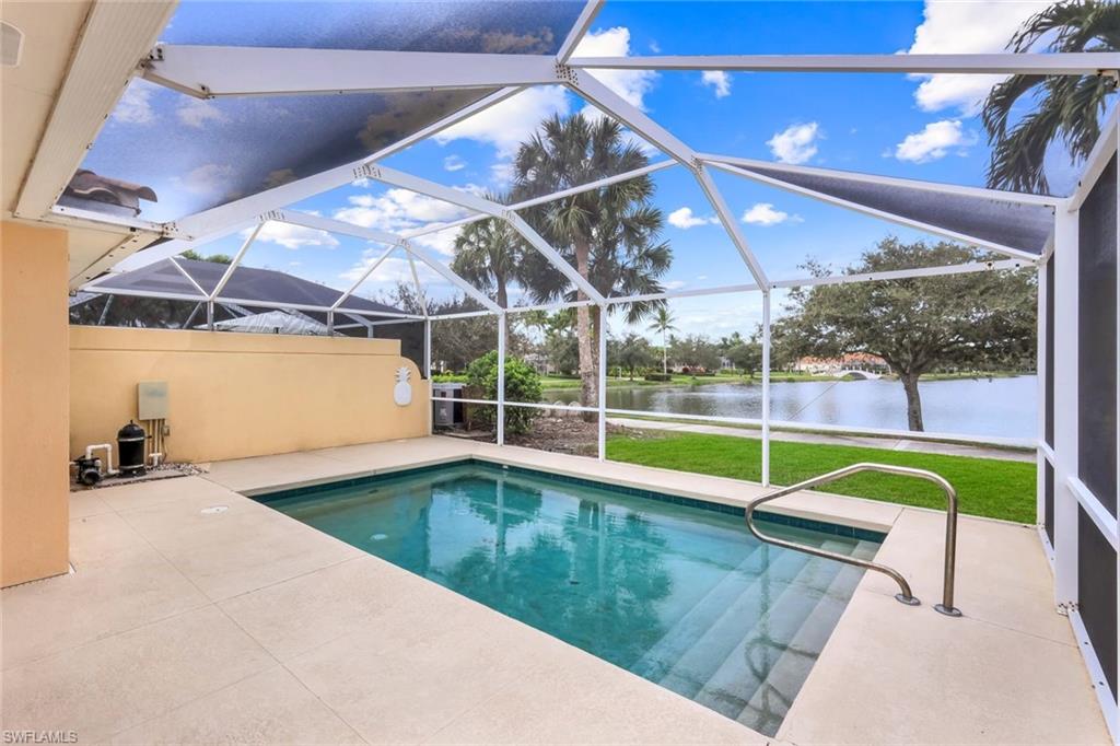 ISLAND WALK - Residential