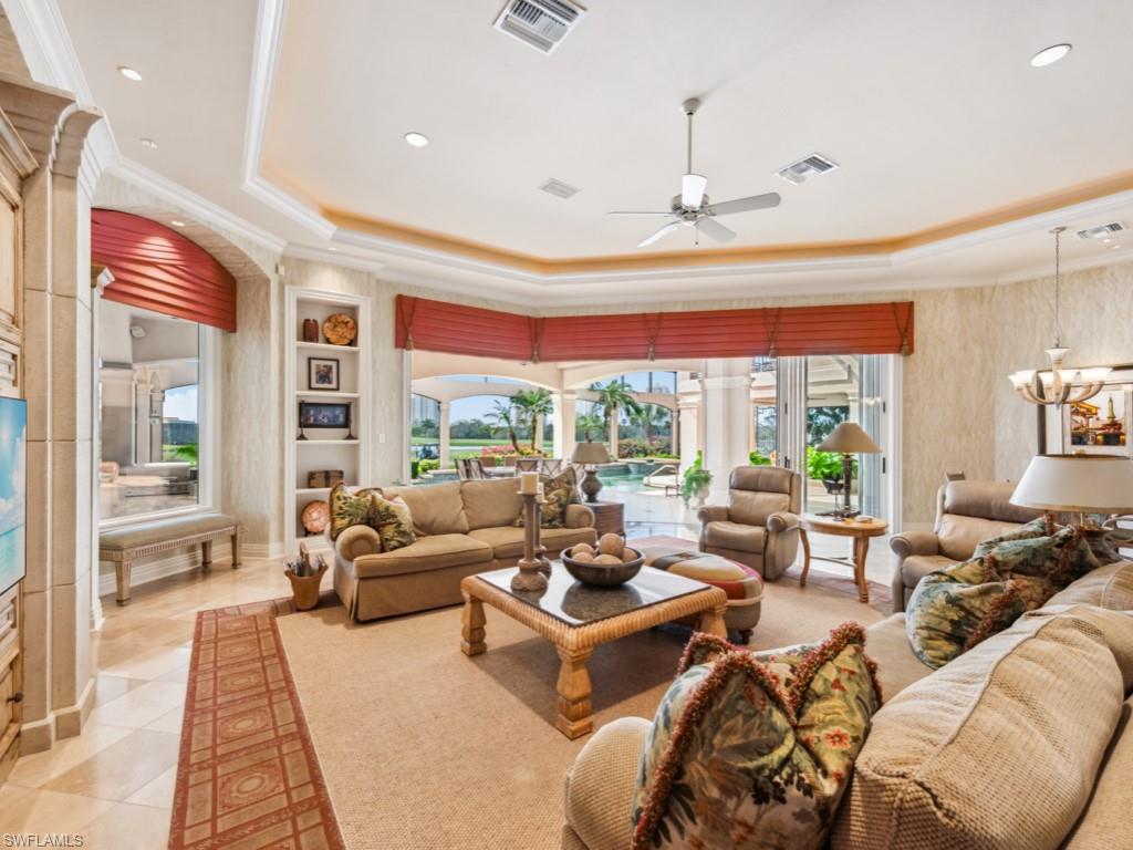 SPRING RIDGE - Residential