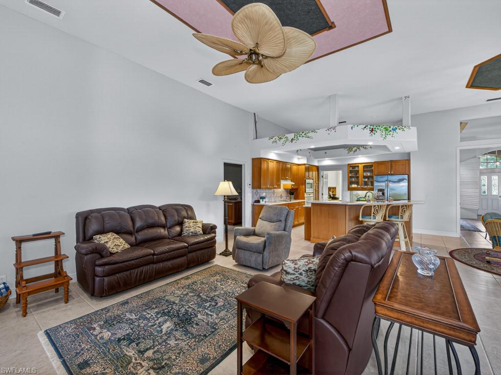 THE STRAND - Residential