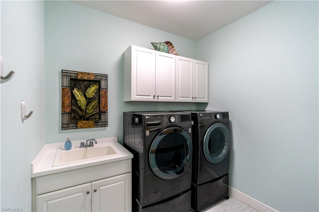 CYPRESS WALK - Residential