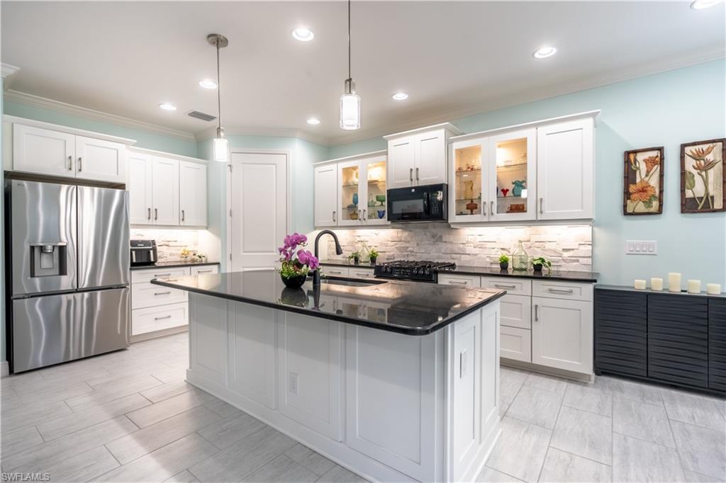 CYPRESS WALK - Residential