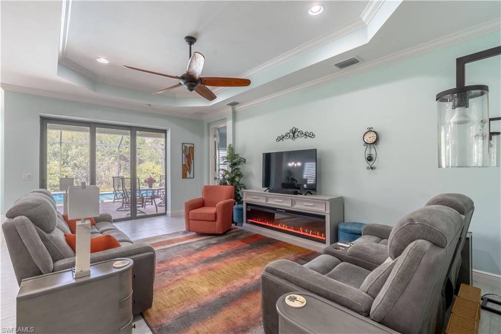 CYPRESS WALK - Residential