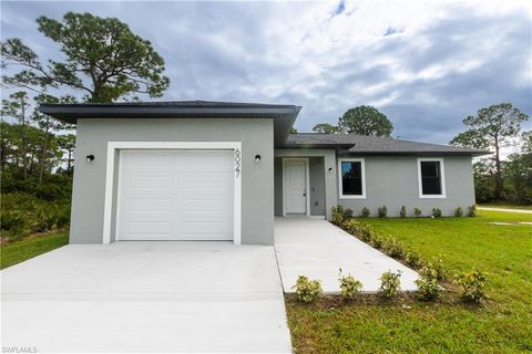 Photo of 6027 PECAN CIR, LABELLE, FL 33935 (MLS # 2025018858)