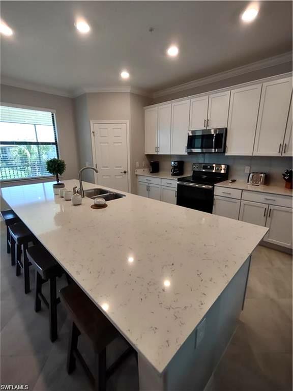 LAMORADA - Residential Lease