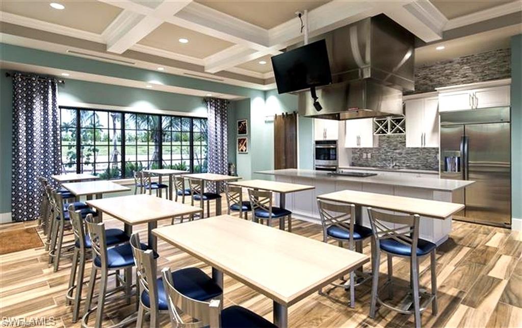 LAMORADA - Residential Lease