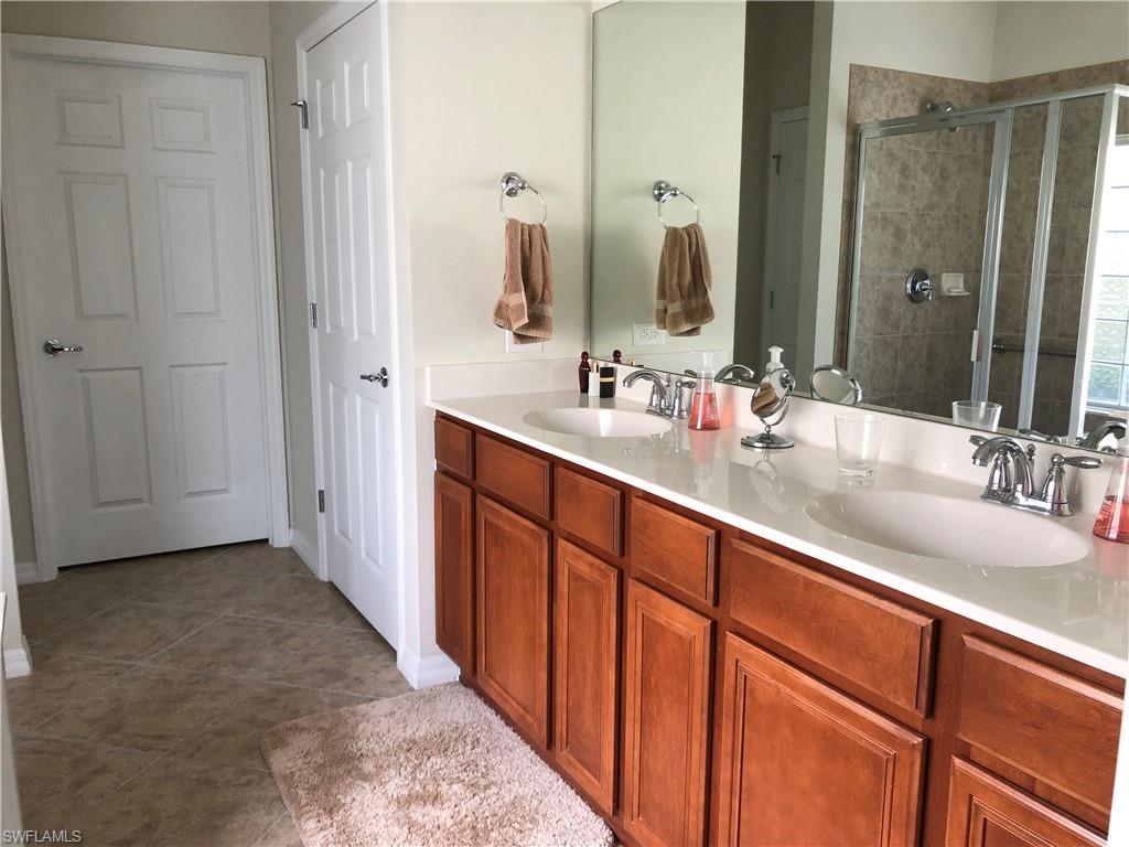 VERONA WALK - Residential