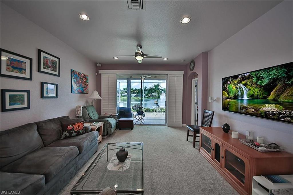 REFLECTION LAKES - Residential