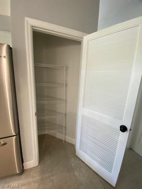 MIRROR LAKES - Residential