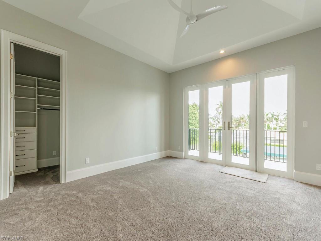 ROYAL HARBOR - Residential