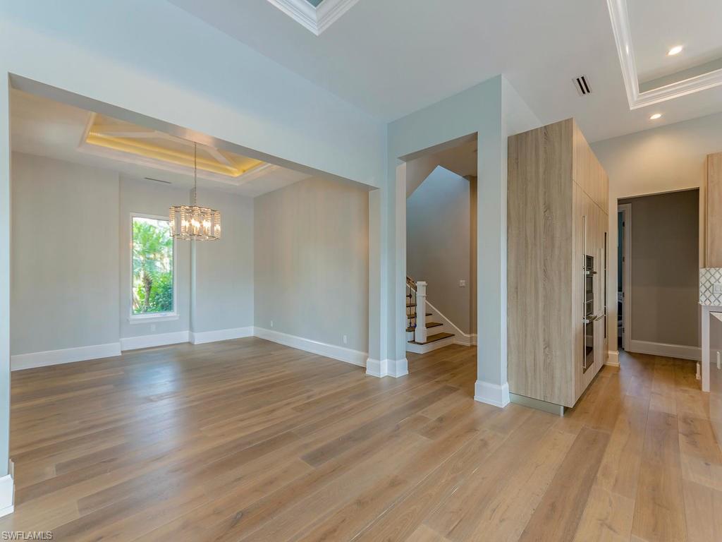 ROYAL HARBOR - Residential