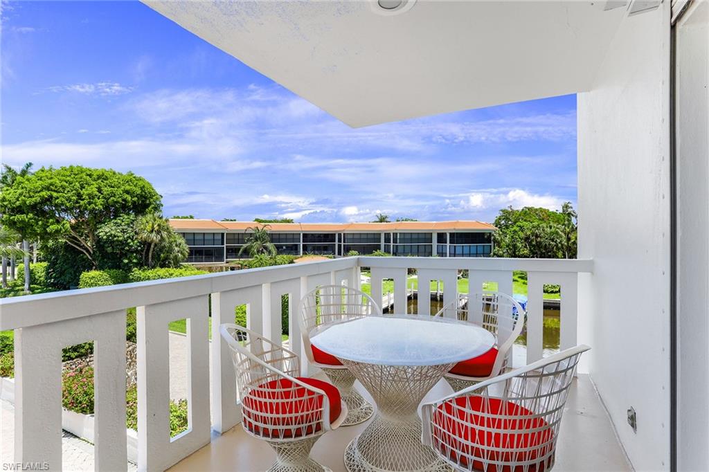 BAY TERRACE - Residential