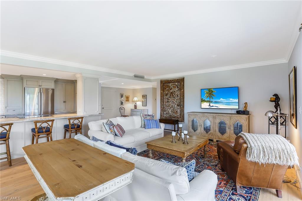 BAY TERRACE - Residential