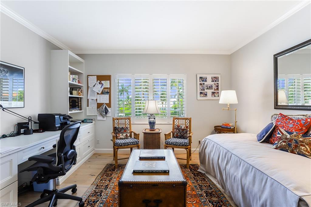 BAY TERRACE - Residential