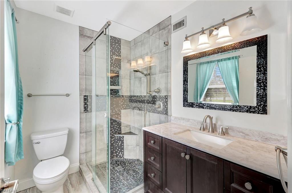 COURTYARD AT KINGS LAKE - Residential