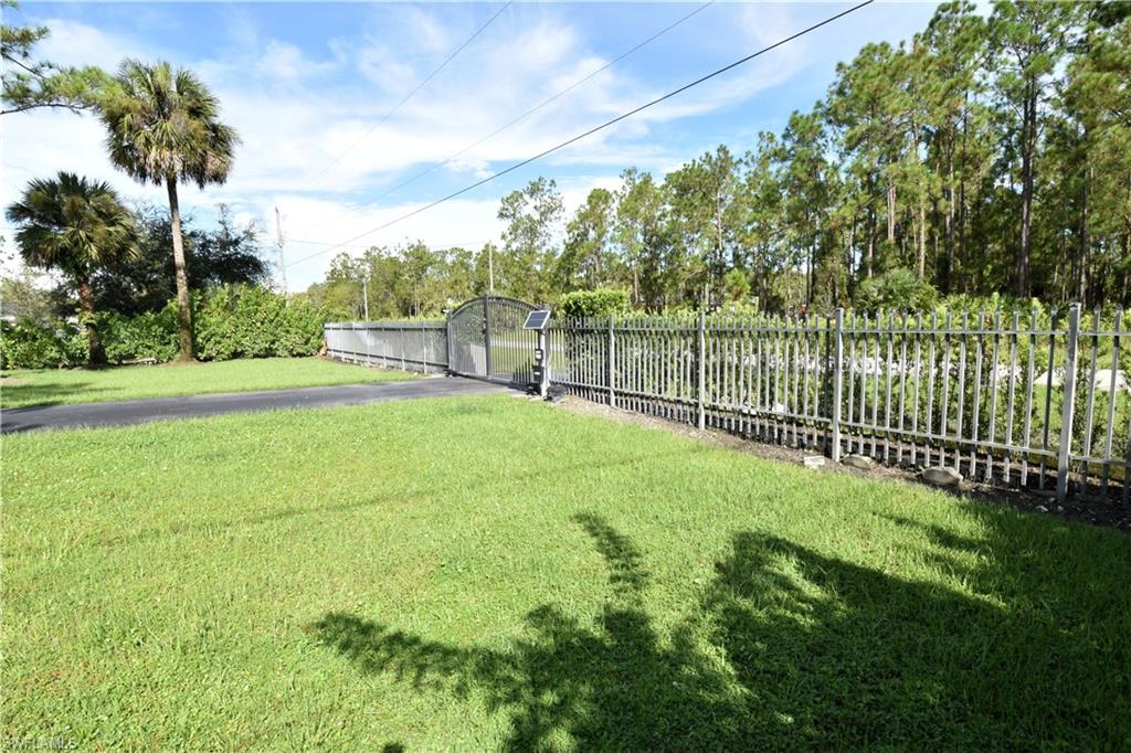 GOLDEN GATE ESTATES - Residential