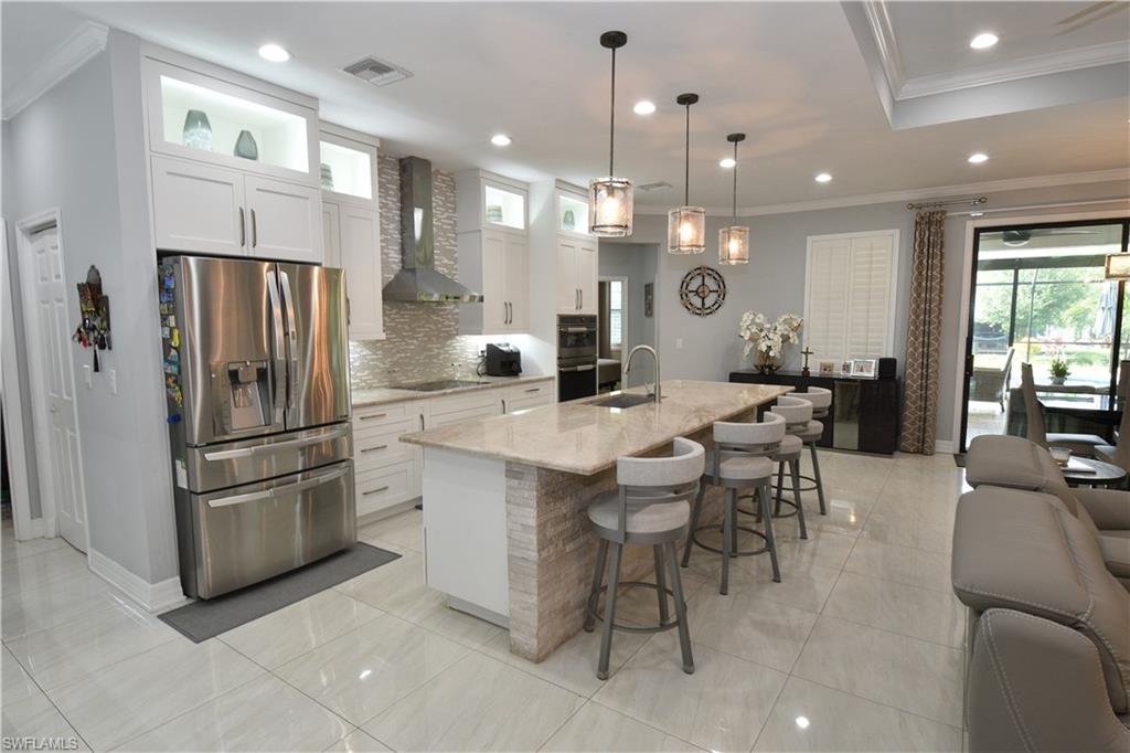 GOLDEN GATE ESTATES - Residential