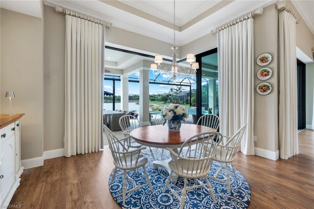 ESPLANADE - Residential