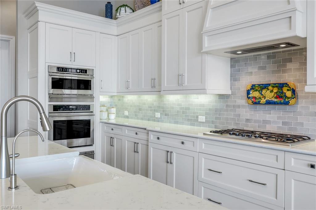 ESPLANADE - Residential