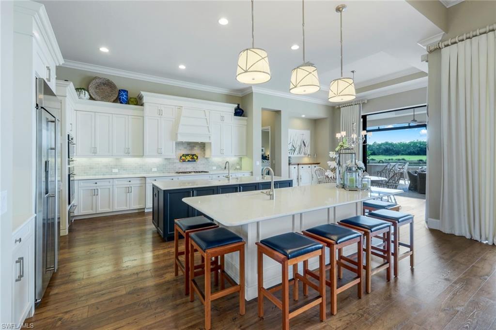 ESPLANADE - Residential