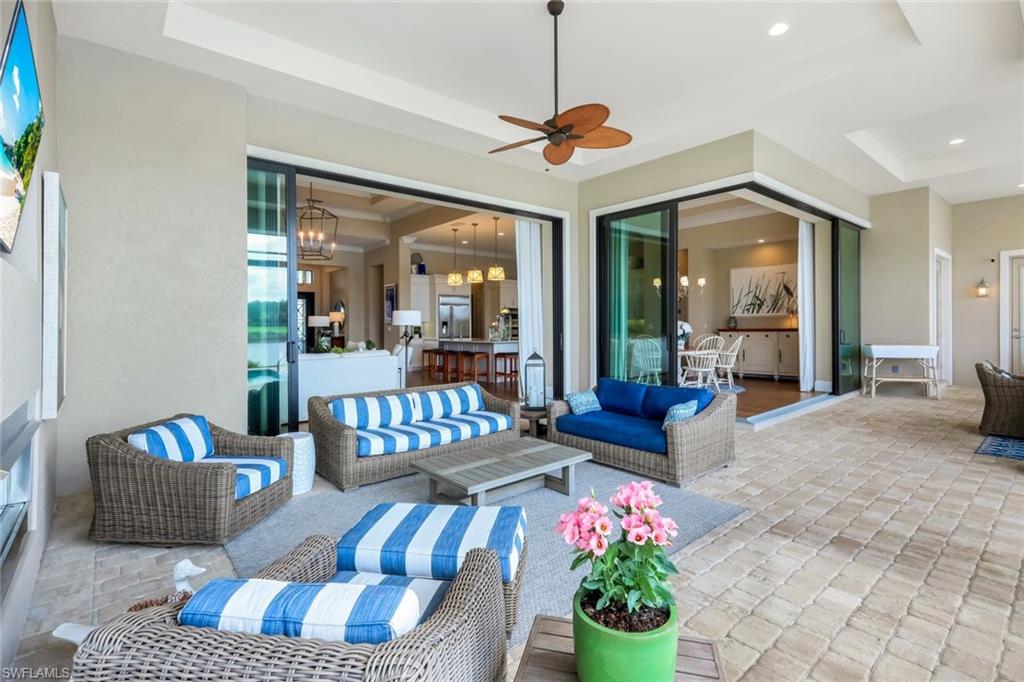 ESPLANADE - Residential