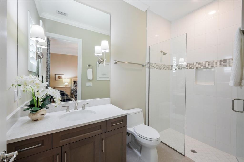 ESPLANADE - Residential