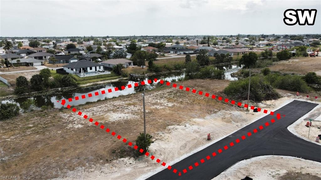 CAPE CORAL - Land