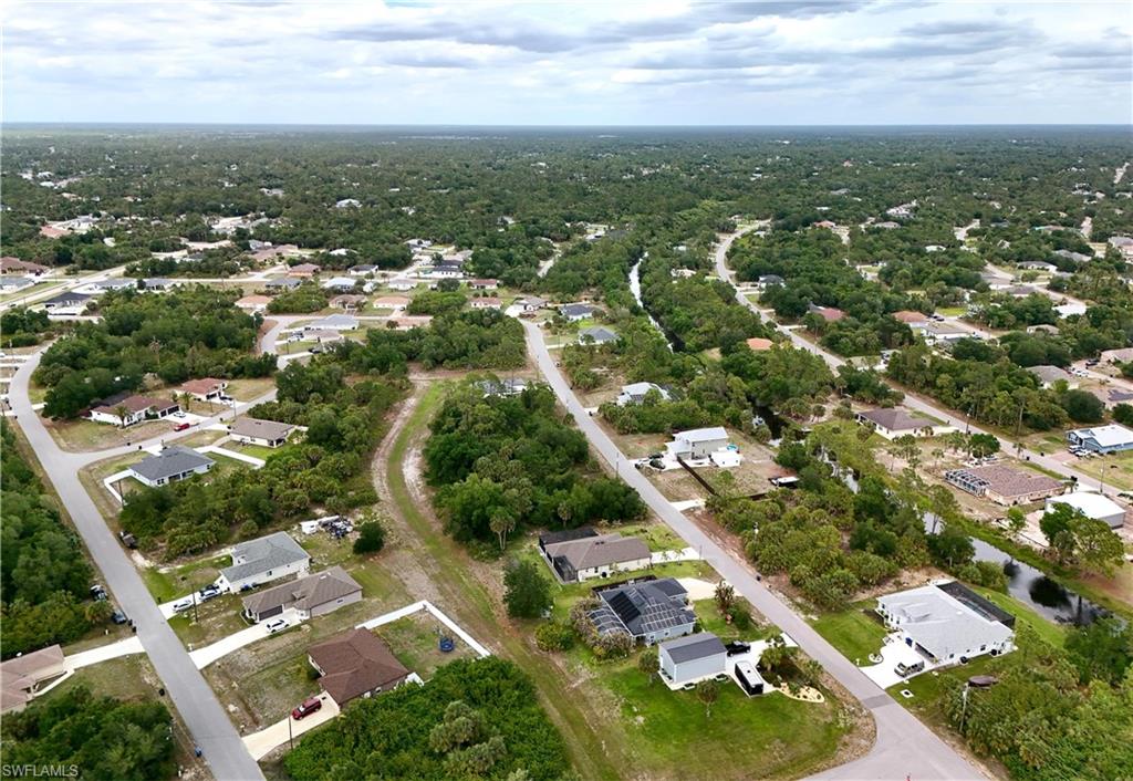 PORT CHARLOTTE - Land