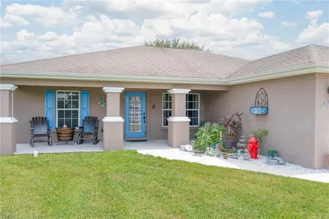 1039 Harwood Ave S, Lehigh Acres, FL 33974 - #: 224064312