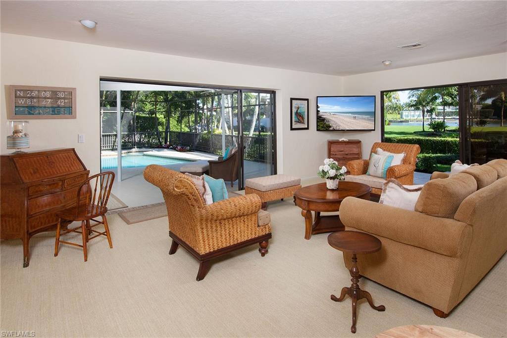 SABRE CAY - Residential