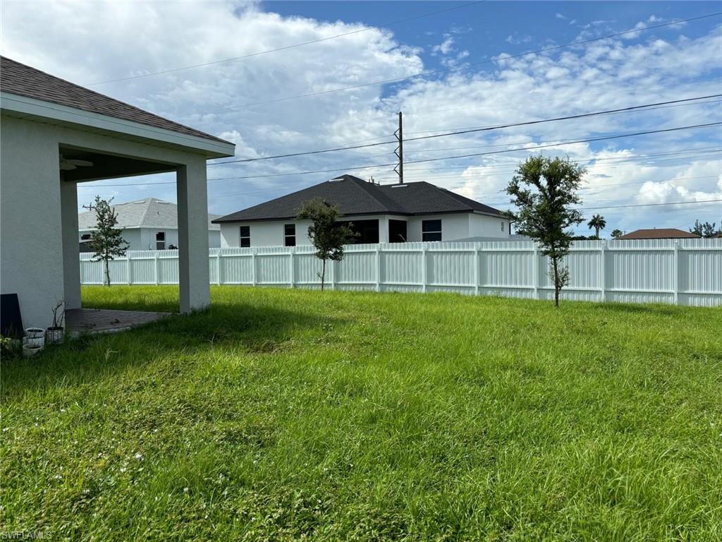 CAPE CORAL - Residential
