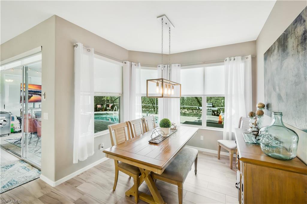 COLONIAL POINTE - Residential