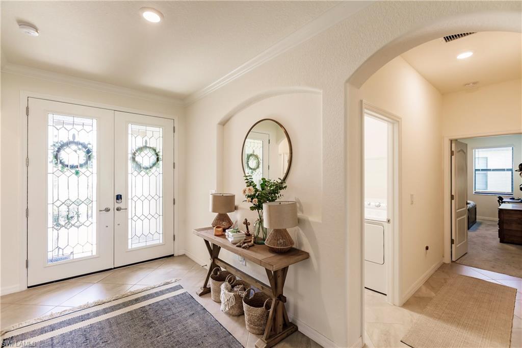 PORTICO - Residential