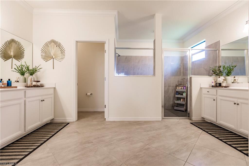 PORTICO - Residential