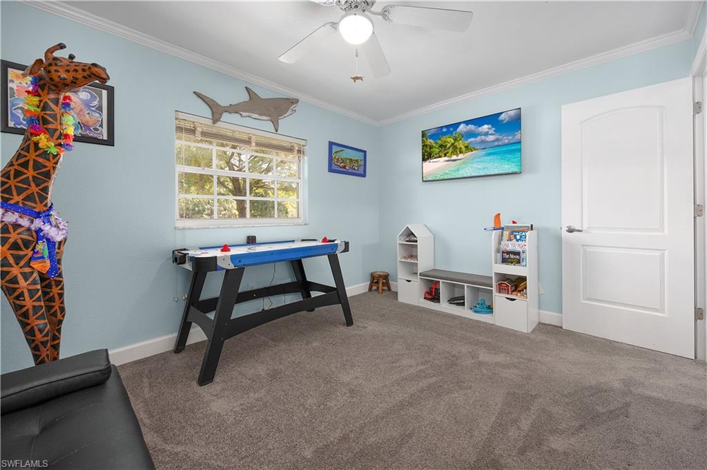 FORT MYERS SHORES - Residential