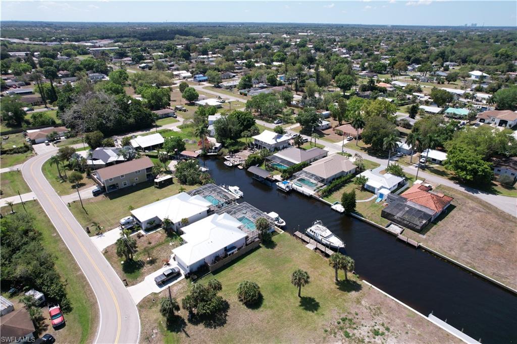 FORT MYERS SHORES - Residential