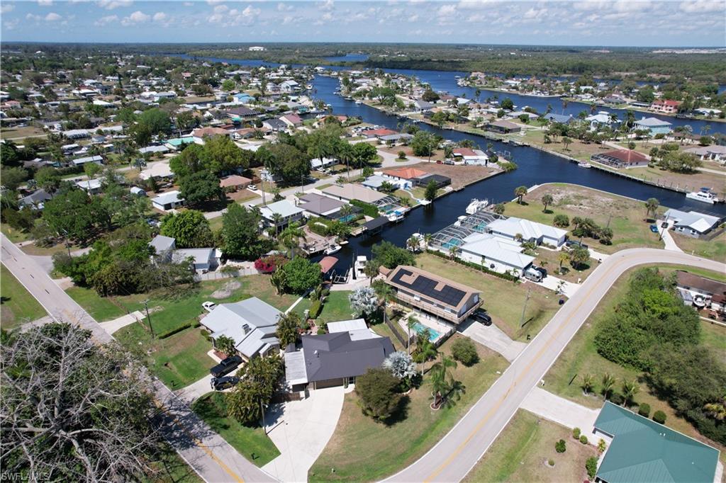 FORT MYERS SHORES - Residential