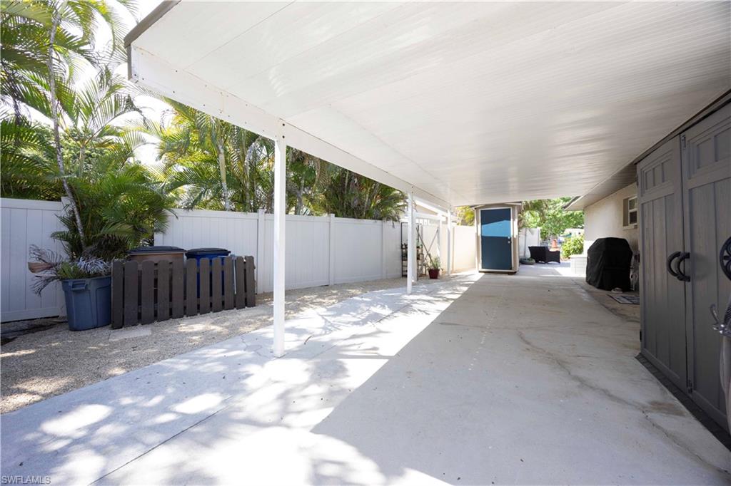 FORT MYERS SHORES - Residential