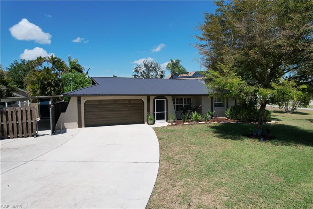 FORT MYERS SHORES - Residential