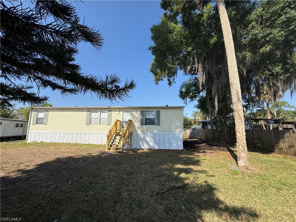 FORT MYERS - Residential Lease