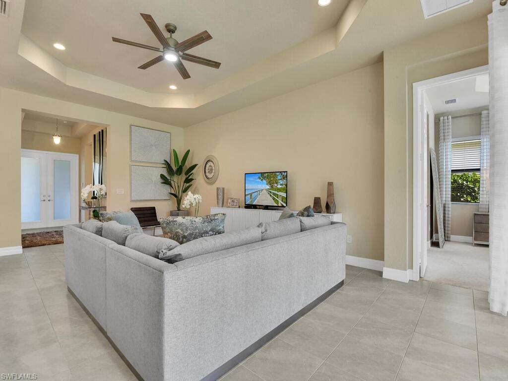 MARINA BAY - Residential