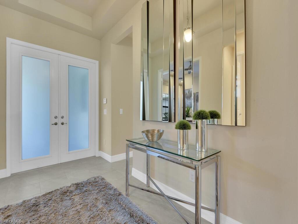 MARINA BAY - Residential