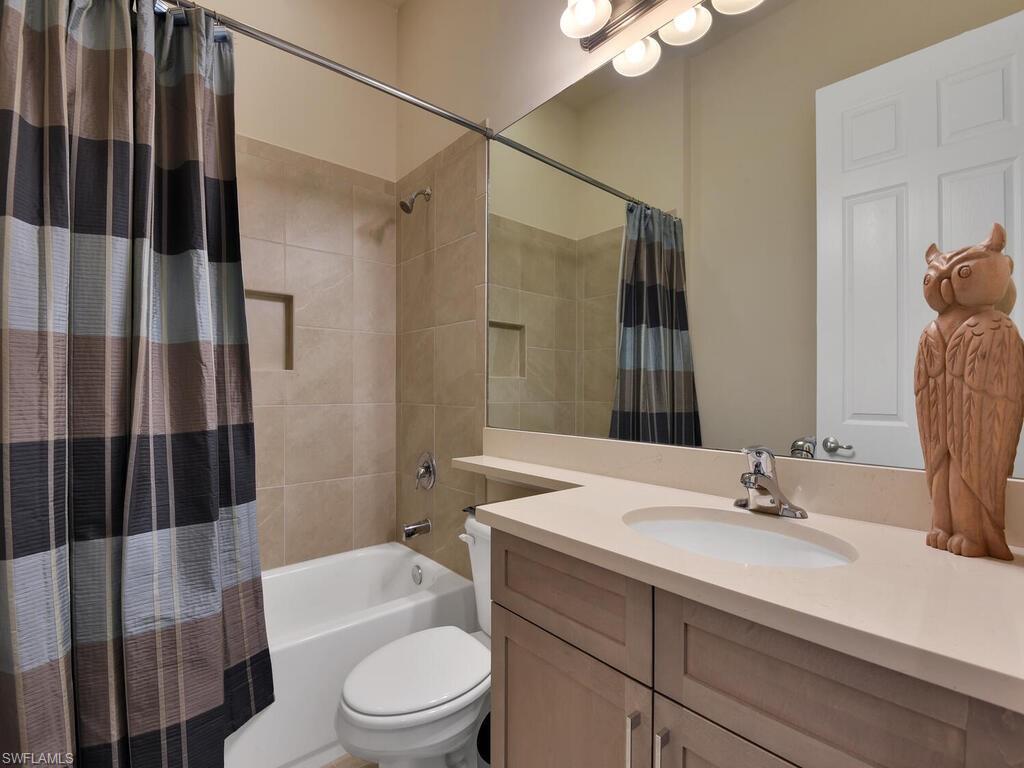 MARINA BAY - Residential