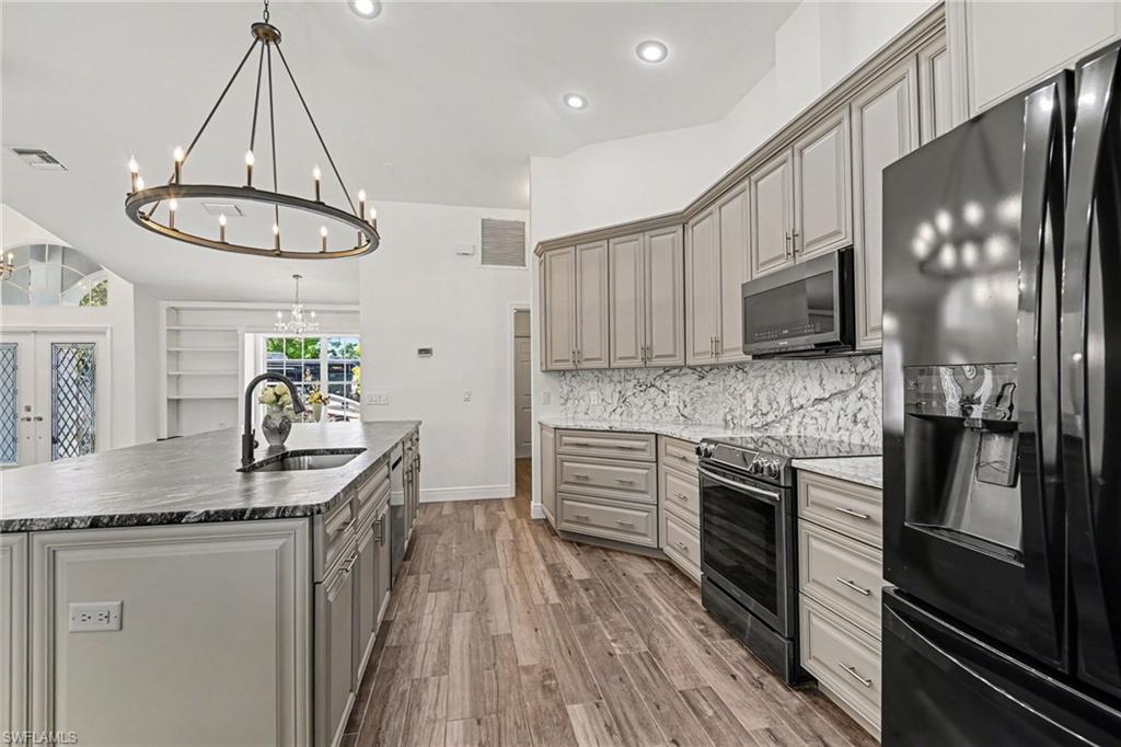 BRIARCLIFF - Residential